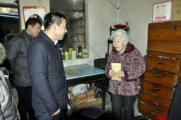 1579143182747165.jpg 17NY6[1_E7[W9H8[A_5KIM5.jpg